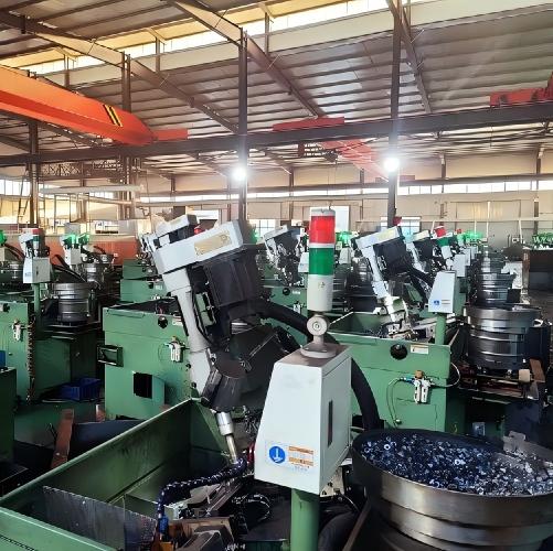 紧固件与 CNC 轴 法兰 支架等配套